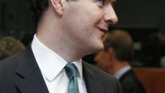 Великобритания отчете най-големия си бюджетен излишък от 4 години