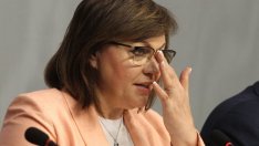 Нинова: Борисов си измисля удобен параван зад уж евроатлантически съюз с ПП