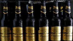 IPO-то на AB InBev насърчава глобалния пазар на IPO-та