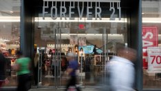 Forever 21 поиска защита от банкрут