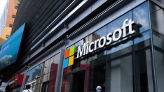 Microsoft се опитва да ограничи манипулирането на AI чатботовете