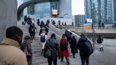 Новият измерител на ЕЦБ показва, че ръстът на заплатите няма да смени посоката скоро