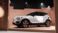 Volvo обмисля листване на борсата в Стокхолм до края на годината
