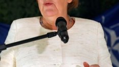 Меркел: Трябва да укрепим външните граници на ЕС