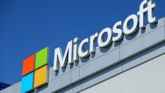 Microsoft в готовност да съкрати "хиляди" работни места