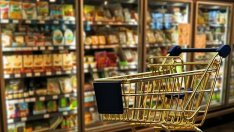 Манолова: Двойният стандарт при храните е дискриминация