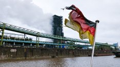 И Бундесратът одобри премахването на тавана на дълга