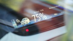 Производството на електромобили може да закрие 75 000 работни места в Германия 