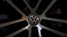 Volkswagen отчете срив на печалбата на едноименния си бранд