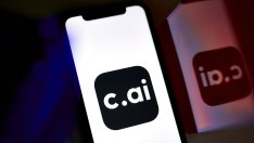 Хитрият начин, по който технологичните гиганти поглъщат AI пазара