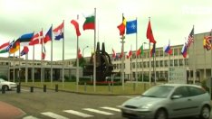 НАТО ще разшири сътрудничеството си с Украйна в отбранителните технологии