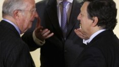 ЕС и ЕЦБ работят по сценарии при излизане на Гърция от еврозоната