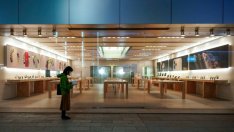 Apple се подготвя за отварянето на "още много магазини" през май