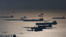 Какво задвижи покупките на петрол в Азия през август?