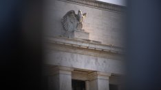 Централните банки повишиха лихвите с 350 базисни пункта за седмица. Затягането продължава