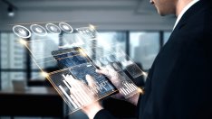 Проф. Инам, Oxford Business College: AI ще доведе до изключително сериозни пазарни промени