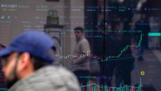 „Дупката Alameda“ се затваря с милиардите към спот биткойн ETF-ите