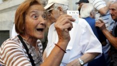 Битка за пари в брой