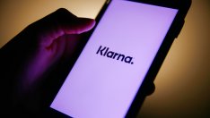 Klarna сви наполовина загубата си 