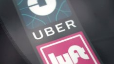 Lyft е загубила почти 1 млрд. долара миналата година