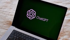 Илон Мъск иска пауза в развитието на изкуствения интелект, но може би вече е късно