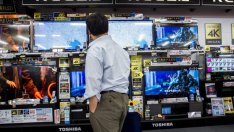 Телевизията остава конкурент на онлайн рекламата