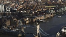 Британската преса и политика са залети от  антиемигрантски популизъм