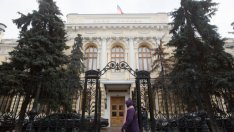 Изненадващо централната банка на Русия вдигна лихвите за първи път от 2018 г. 