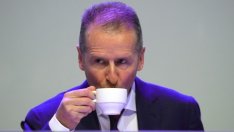 Новата стратегия на VW ще намали уязвимостта на групата към глобални сътресения