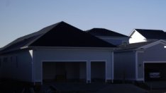 Продажбите на нови жилища в САЩ достигнаха 14-годишен връх през юли