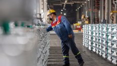 Лидерът при производството на алуминий в Близкия изток очаква поскъпване на метала