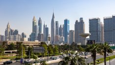 ОАЕ виждат напредък в достъпа до AI чипове след залог за 1,4 трлн. долара