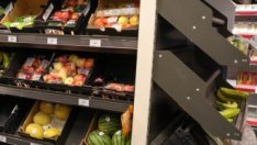 Търговци на дребно: Великобритания има десет дни да спаси Коледа