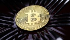 Биткойнът мина нов крайъгълен камък – 50 хил. долара