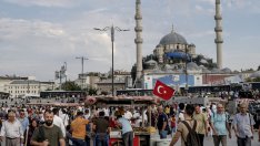 Турция спази обещанието си за край на цикъла на разхлабване