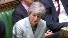 Мей: Великобритания трябва да напусне ЕС със споразумение