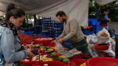 Ръстът на турската икономика се ускорява, но охлаждането може би е зад ъгъла