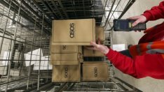 Акциите на Asos поевиняха след прехвърлянето им на основния пазар в Лондон