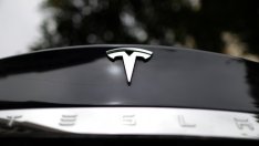 Tesla ще обяви отчета си по-рано от предвиденото