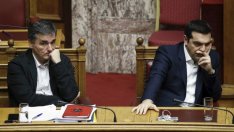 Увеличаването на данъците ли е решението на гръцката криза?