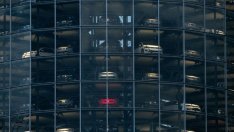 Автомобилният пазар в Германия отчита най-слабия си август от 1992 г.