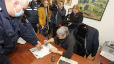 Министерството на културата запечатва редакцията на в. "Труд"