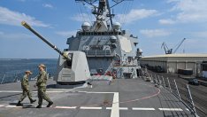 Защо САЩ разполагат военни кораби край Венецуела?