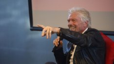 Virgin Galactic получи разрешение за космически превози на пътници