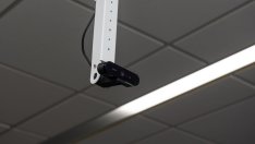 Мениджърите тип „биг брадър“ трябва да погледнат и към себе си