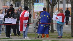 Законопроектът за "чуждестранните агенти" поставя Грузия на кръстопът