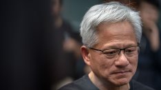 Nvidia е поискала от доставчици да спрат работата си по чиповете H20