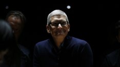 Apple Watch има рекордни продажби през първата седмица от коледното пазаруване