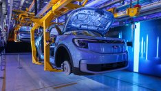 САЩ отпускат над 9 млрд. долара заем за батерийни фабрики на Ford и SK On