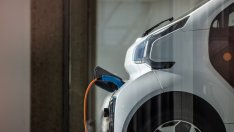 Световният пазар на електромобили без Китай расте с над 6% през 2024 г.